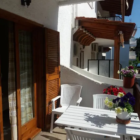 Juliya House 아파트 *
